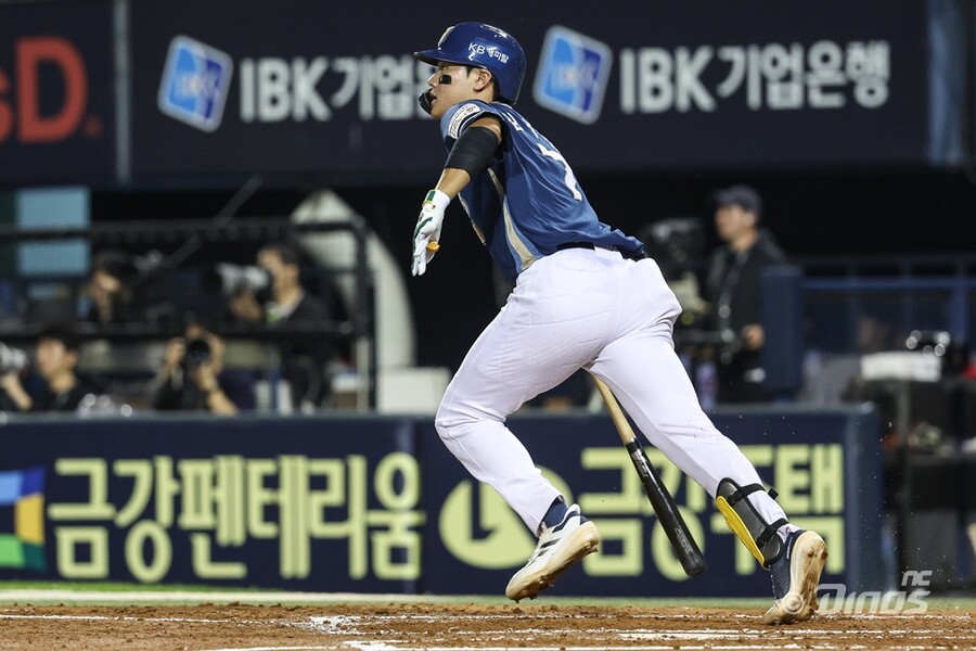 ▲ 김주원은 올해 공격과 장타력에서 괄목할 만한 발전을 선보이며 경력 최고의 시즌을 만들었다 ⓒNC다이노스