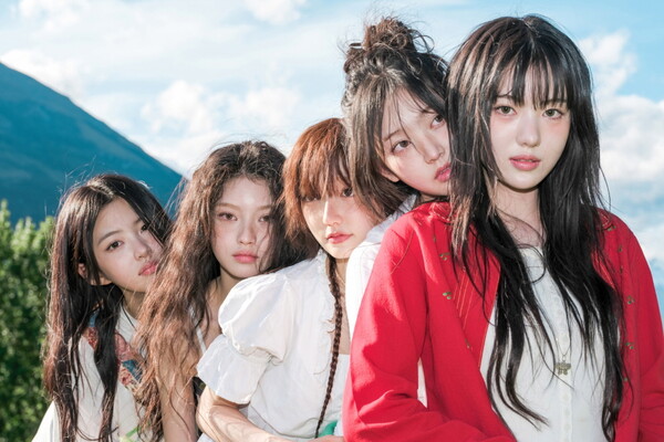 키키, '댄싱 얼론' 英 NME 선정 '2025 베스트 K팝'