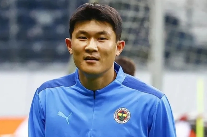 “이게 김민재의 현주소” 뮌헨 백업 굳어지자 '친정' 손 내밀었다…"페네르바흐체 1월 임대설 급부상" 테데스코號 전방 압박 '키맨' 등극하나
