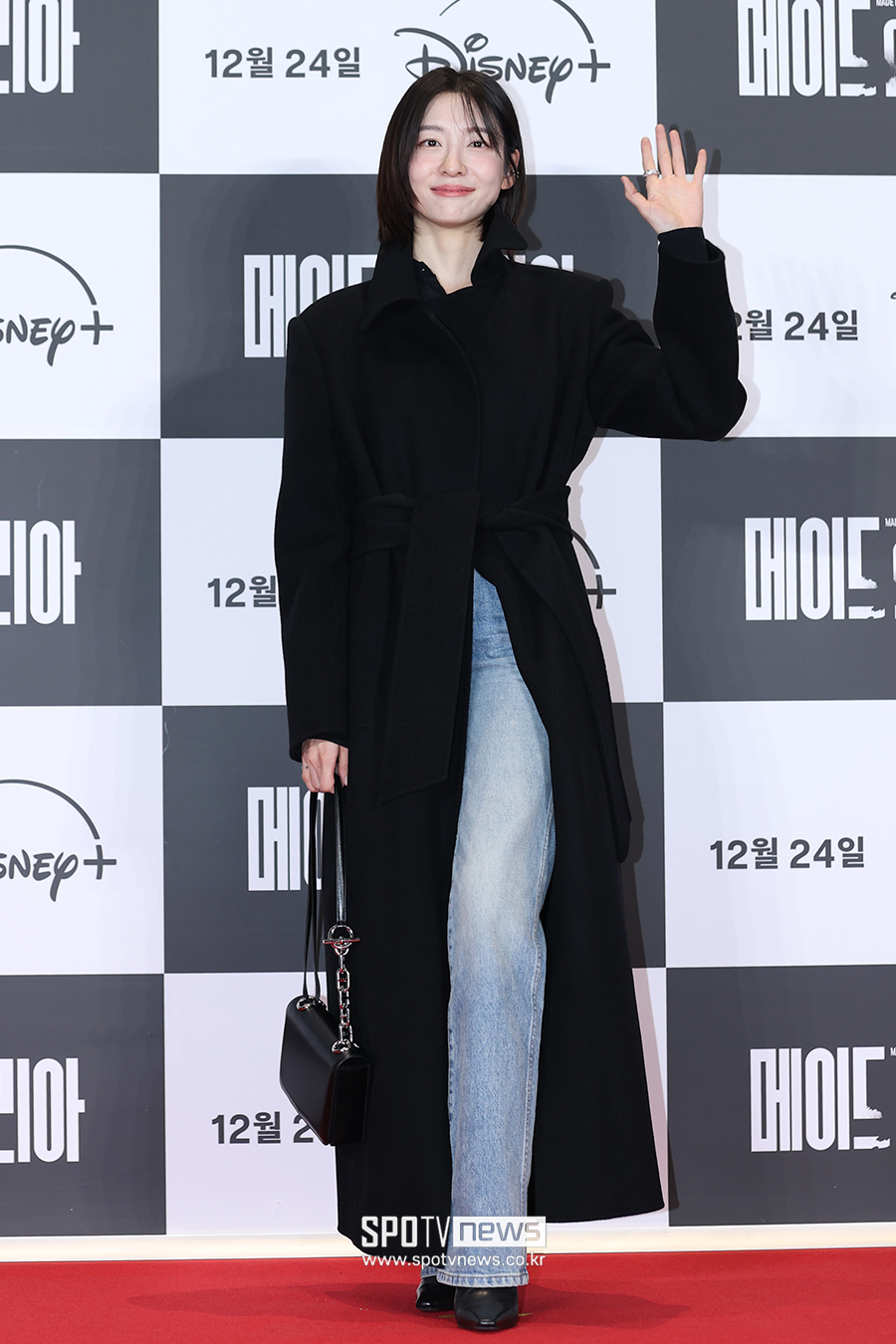 [포토S] 박지현, 분위기 있는 롱코트