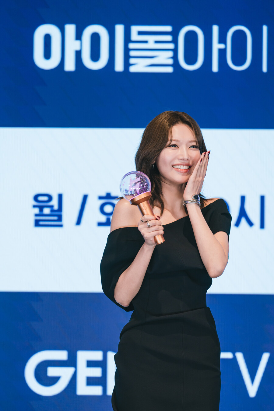 '아이돌아이' 최수영 "♥정경호와 동시기 변호사 역할? 장르 달라…매력있었다"