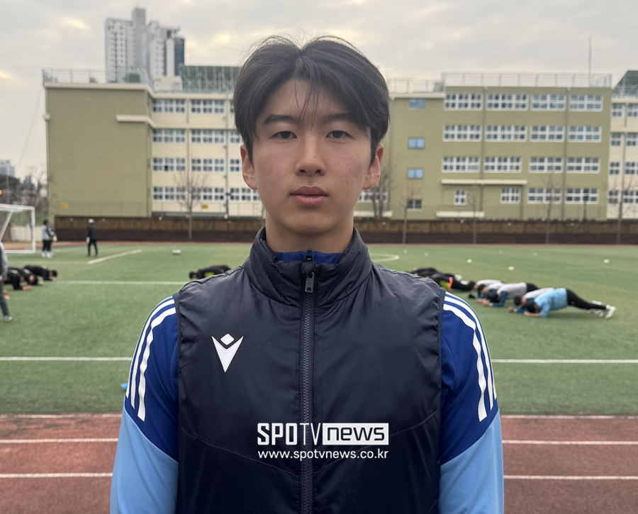 “손흥민처럼 유럽에서 멋진 선수 될게요” 한국→스페인 리그 직행, 유럽에 도전하는 18세 윙어 조주원