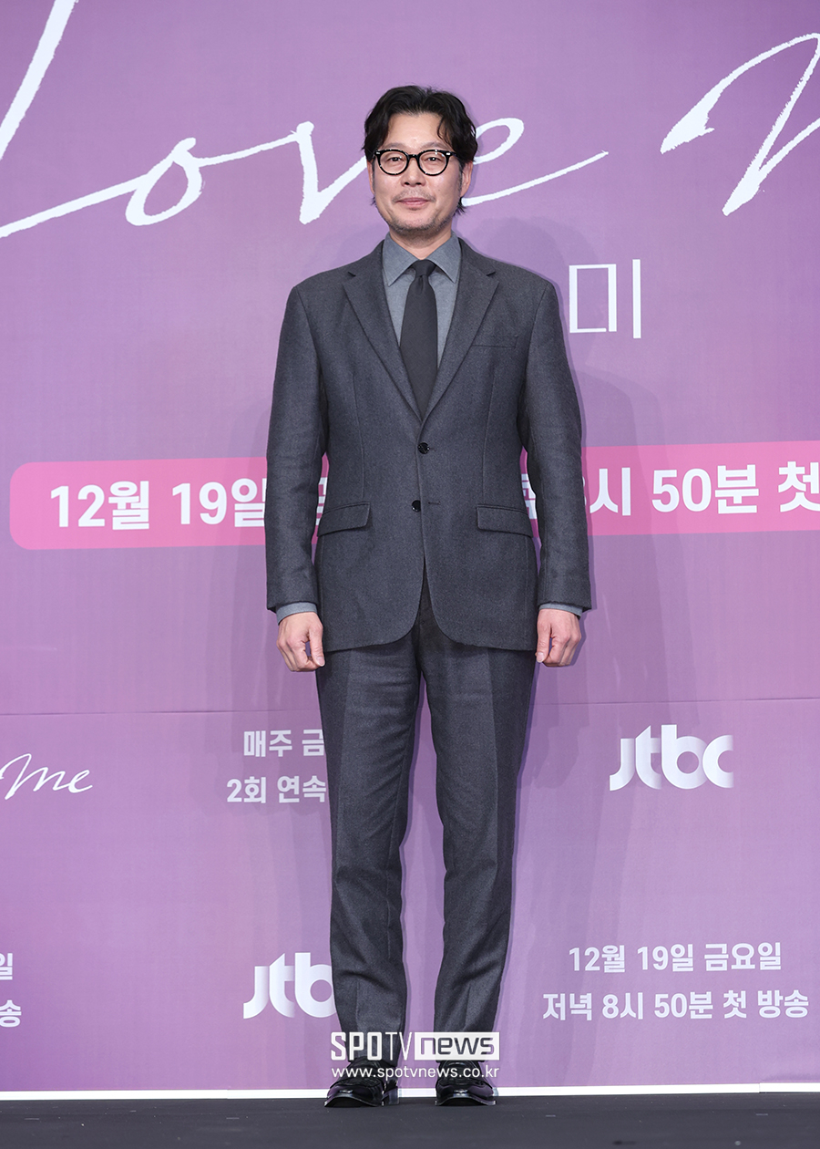 [포토S] 유재명, '멜로 연기 기대하세요'