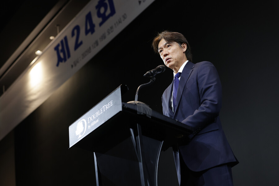 [SPO 현장] 답답! 아직도 못 정한 3월 A매치 상대...홍명보 감독 "강팀이면 좋겠지만, 본선 상대국과 비슷했으면"