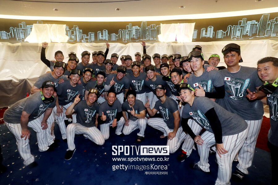 “일본은 MLB의 ATM기다” WBC 앞두고 日 열도 좌절과 체념… 노인들은 경기도 못 본다?