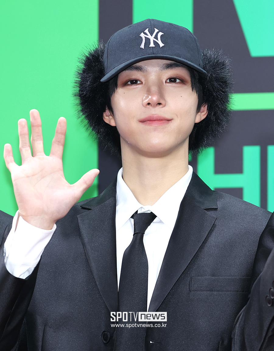 [포토S] 아이딧 백준혁, '털모자가 포인트'
