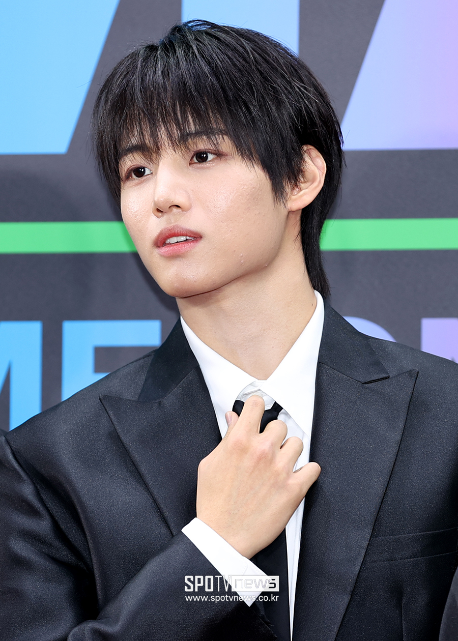 [포토S] 아이딧 장용훈, '넥타이를 살짝'
