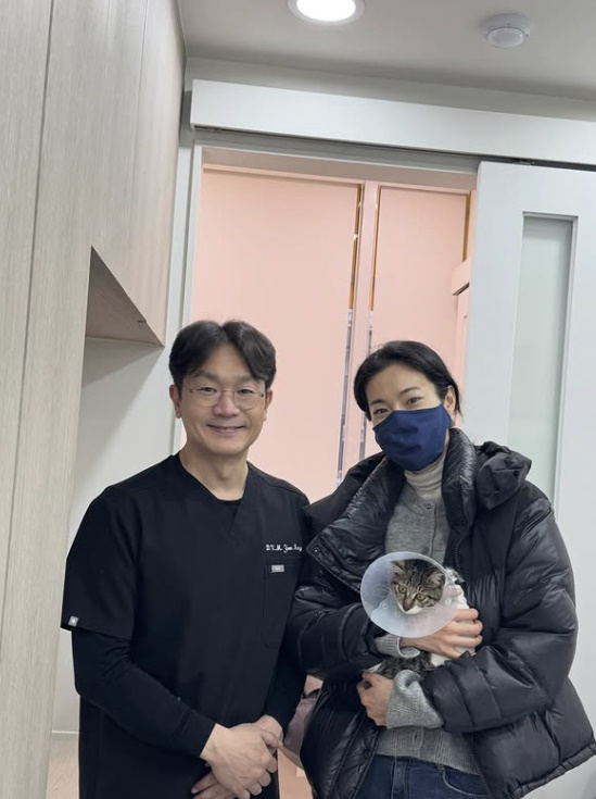 옥자연, 마음까지 천사 같은 진짜 '예쁜 배우'…시력 잃은 아픈 고양이 입양했다