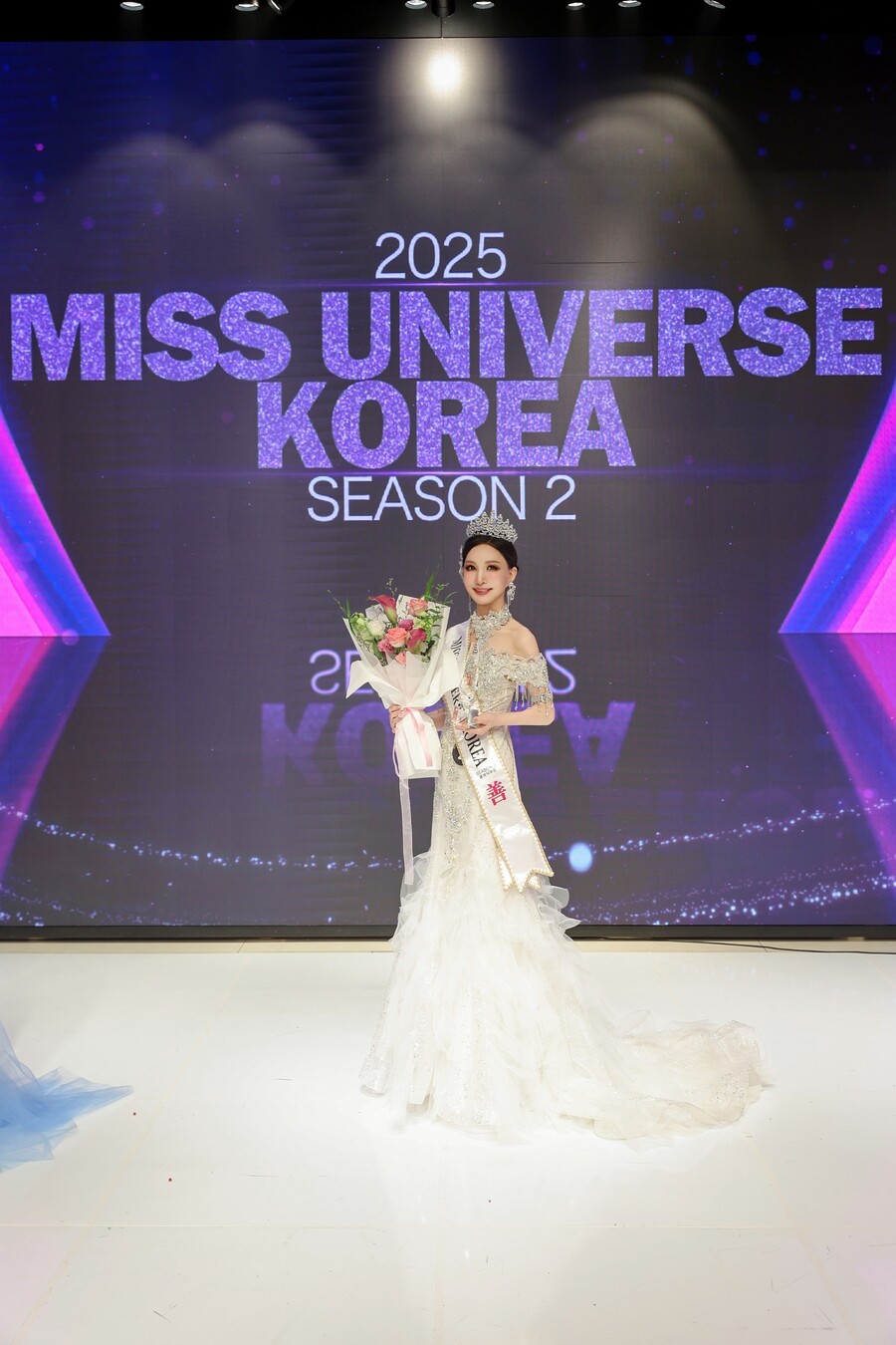 '미스 유니버스 코리아' 善 박소다미, 가수 데뷔…내년 초 발표 