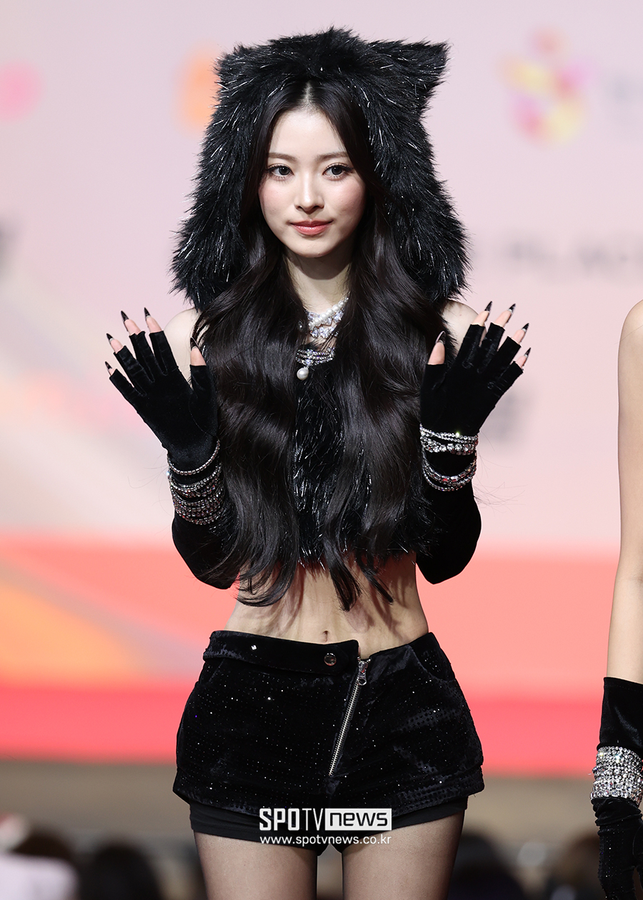 [포토S] 미야오 안나, 잘록한 허리 라인
