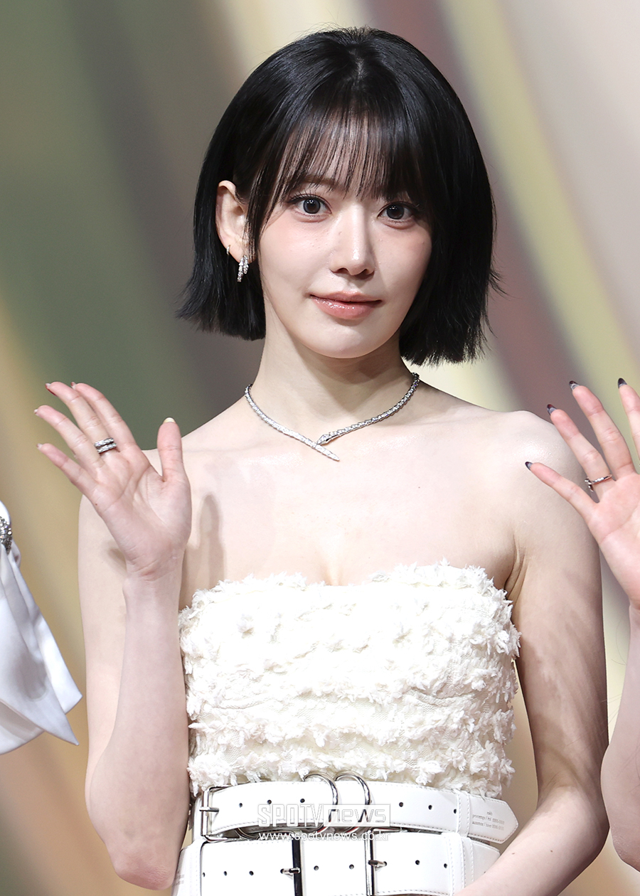 [포토S] 르세라핌 사쿠라, '단발이 잘 어울려'