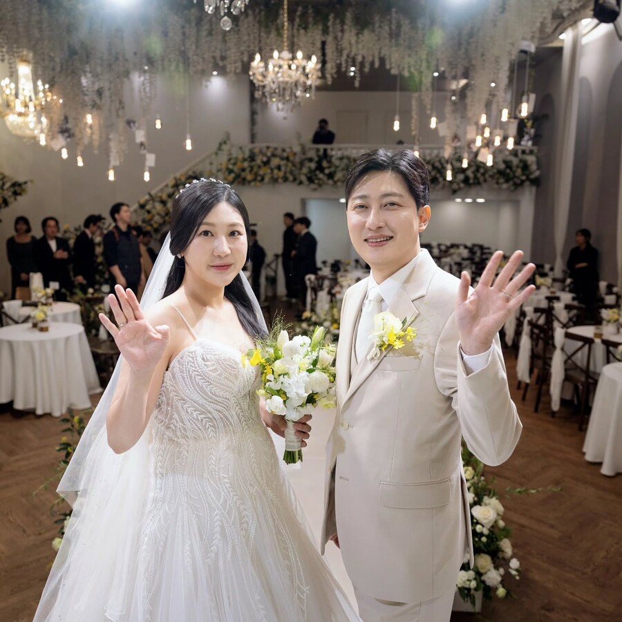 '나는 솔로' 28기 상철♥정숙, 2세 '나솔이' 품고 결혼…'불화설' 순자만 없었다