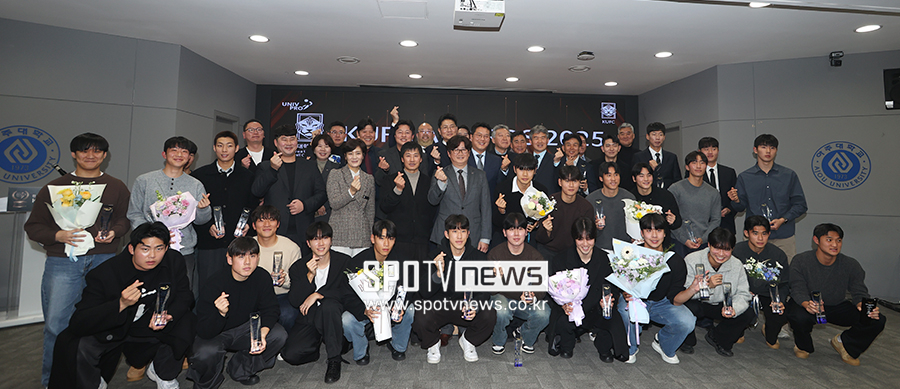 ▲ 한국대학축구연맹 박한동 회장 한국대학축구연맹 시상식 ⓒ곽혜미 기자