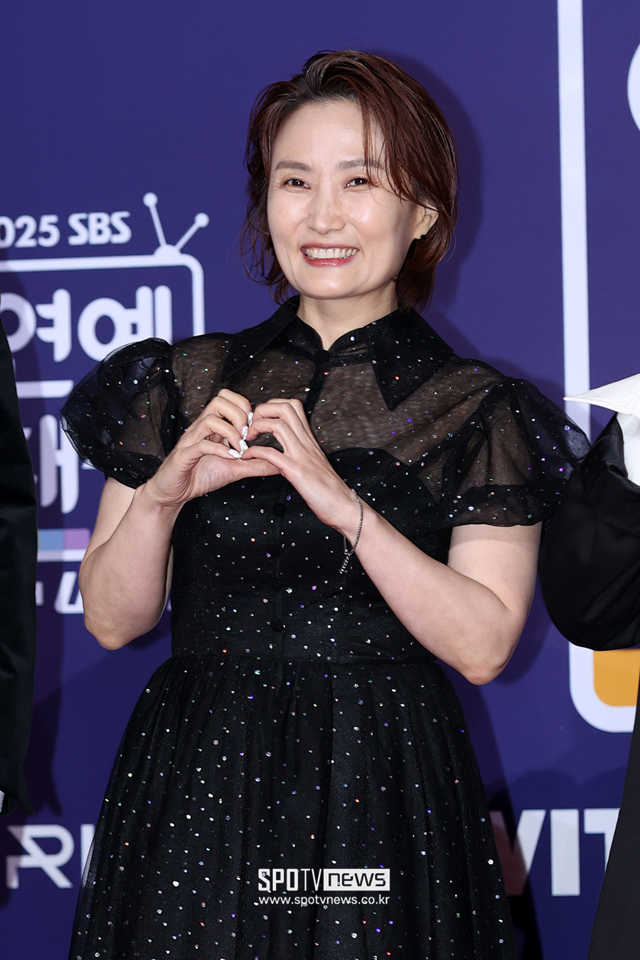 [포토S] 박경림, 우아한 시스루 드레스
