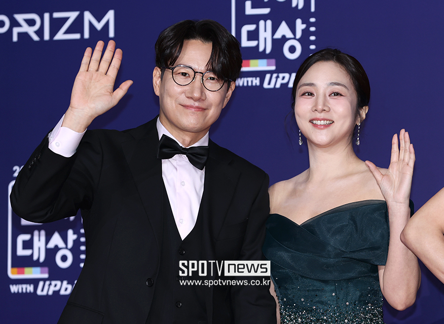 [포토S] 조우종-정다은 부부, '다정하게'