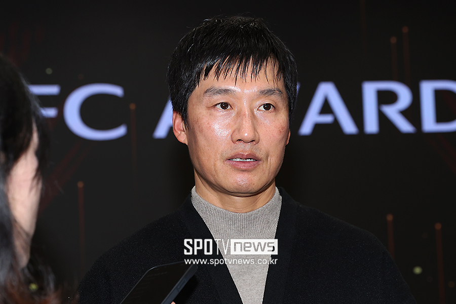 이정효 감독 소신발언 "한국은 '부메랑'으로 돌아올까 비판 안해...난 그렇지 않아"