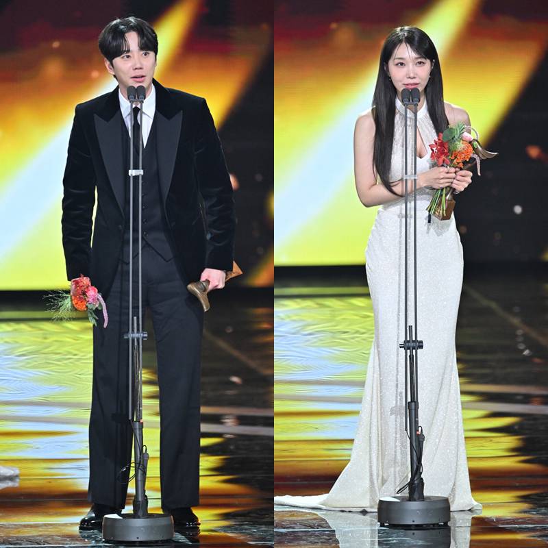 이준영·정은지, 나란히 인기상 "인기 유지할 것…최선을 다해 겸손하겠다"[KBS 연기대상]