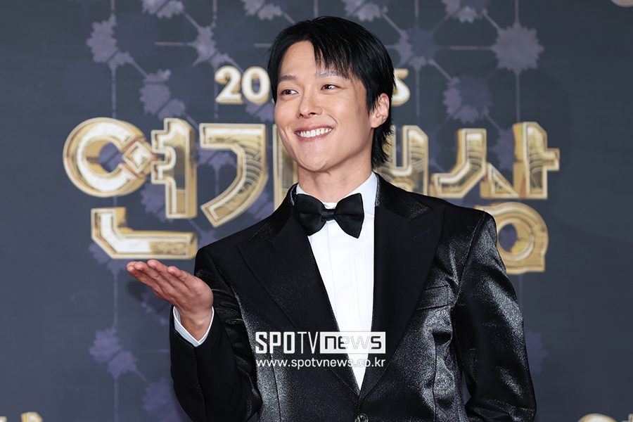[포토S] 장기용, '사랑을 드려요'