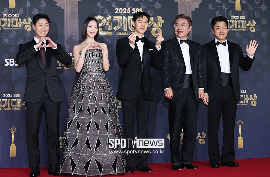 [포토S] '모범택시3의 주역들'