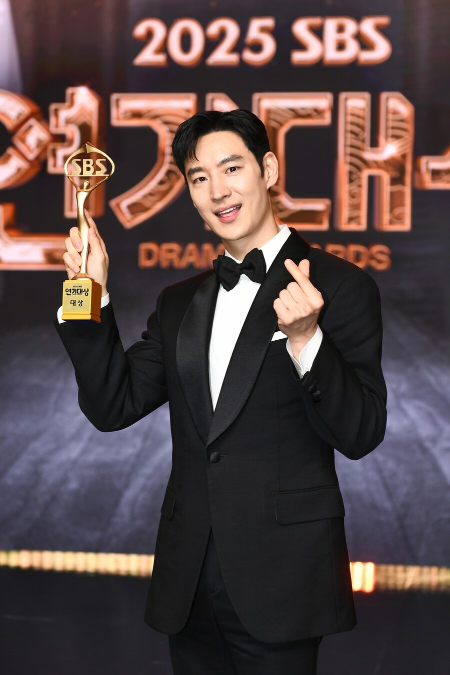 '모범택시3' 이제훈, 이견 없는 '모두의 대상'…갓도기여, 영원하라![초점S]