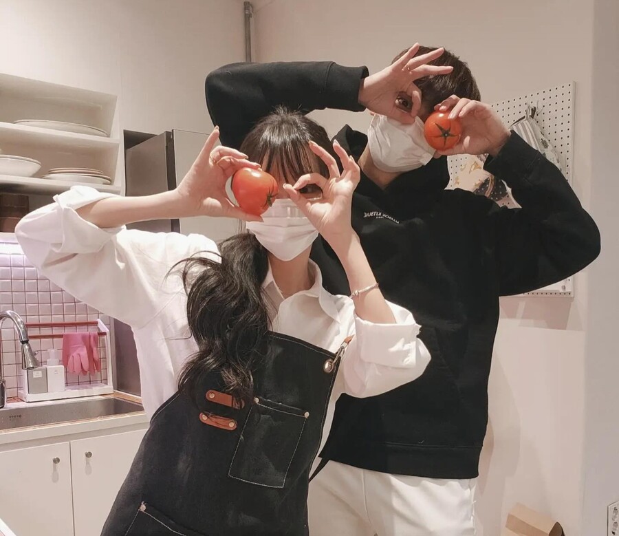 ▲ 조윤우와 예비신부. 출처ㅣ조윤우 인스타그램