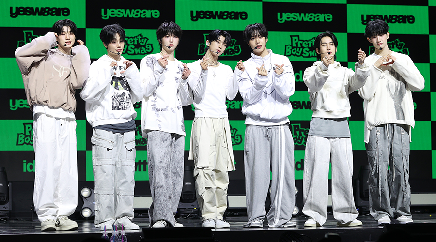 [포토S] '아이덴티티 유네버멧'