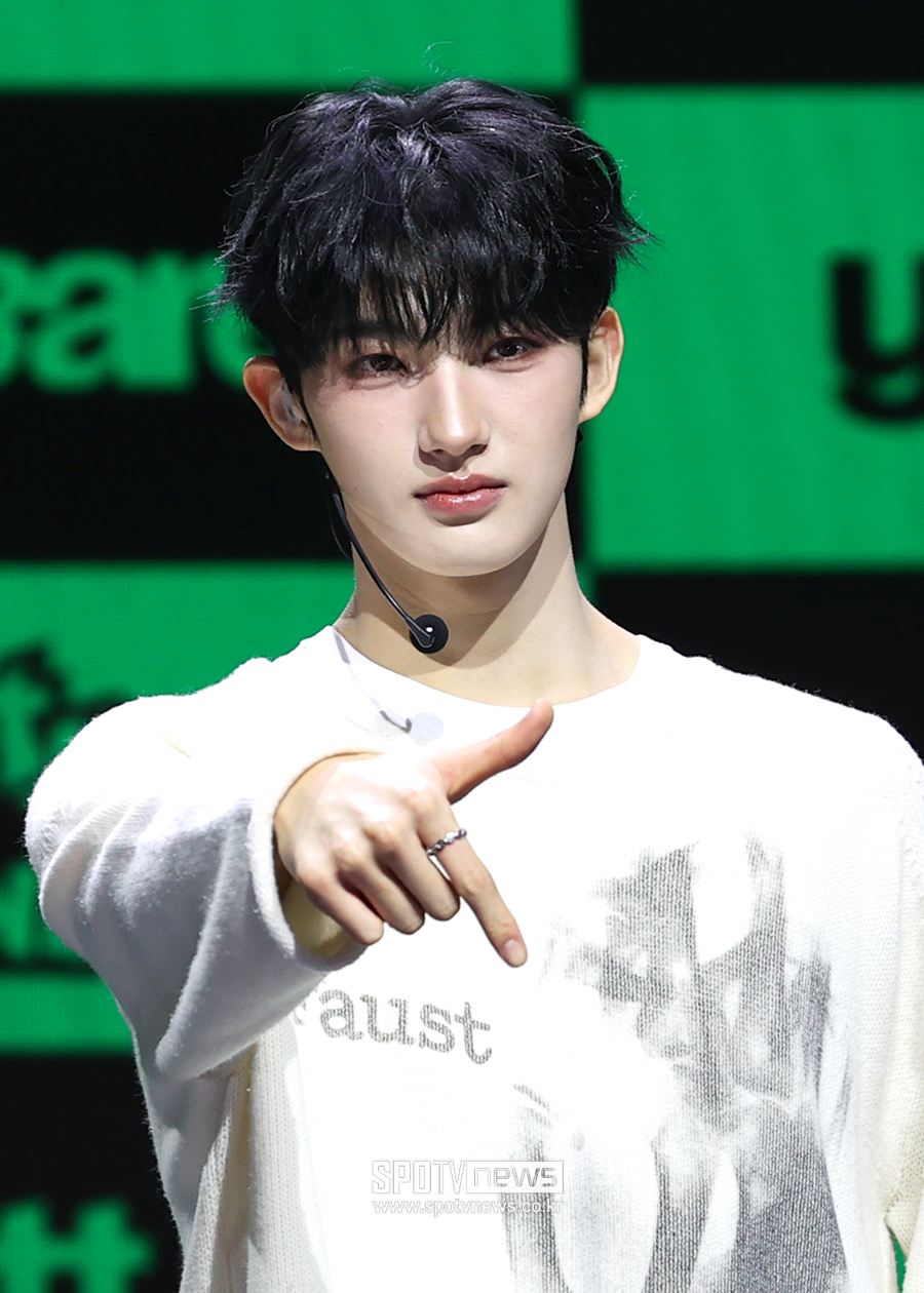 [포토S] 아이덴티티 김희주, 카리스마