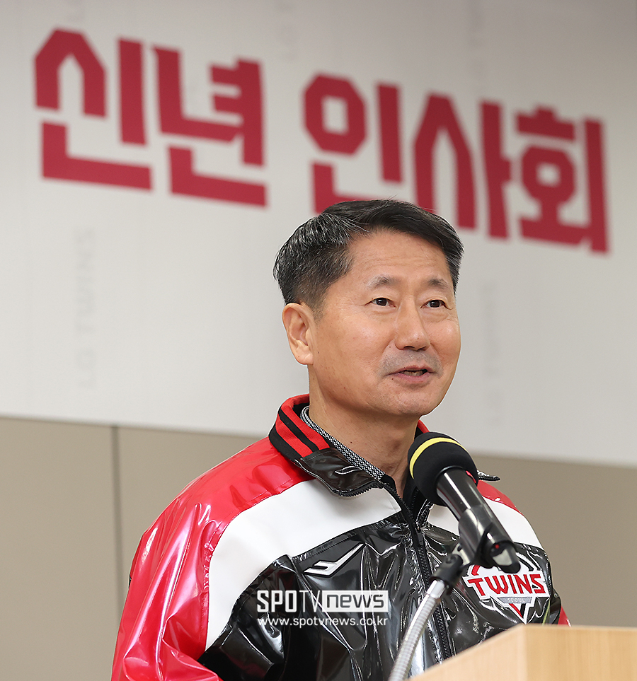 [포토S] 신년 인사하는 김인석 대표이사