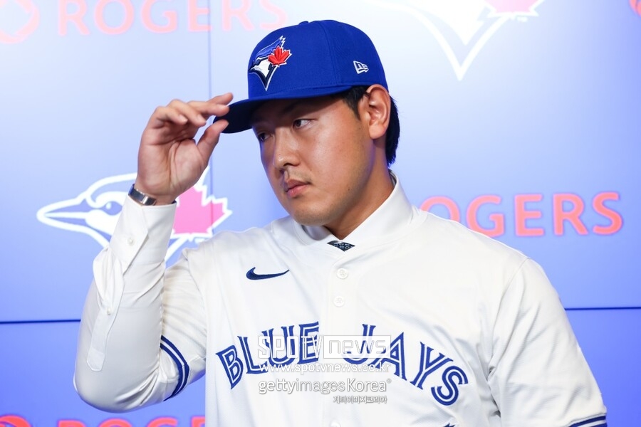 韓 대표팀에 날아든 악재? 日 869억 슬러거 "WBC 준비 중"→TOR 단장도 "출전 지지한다"