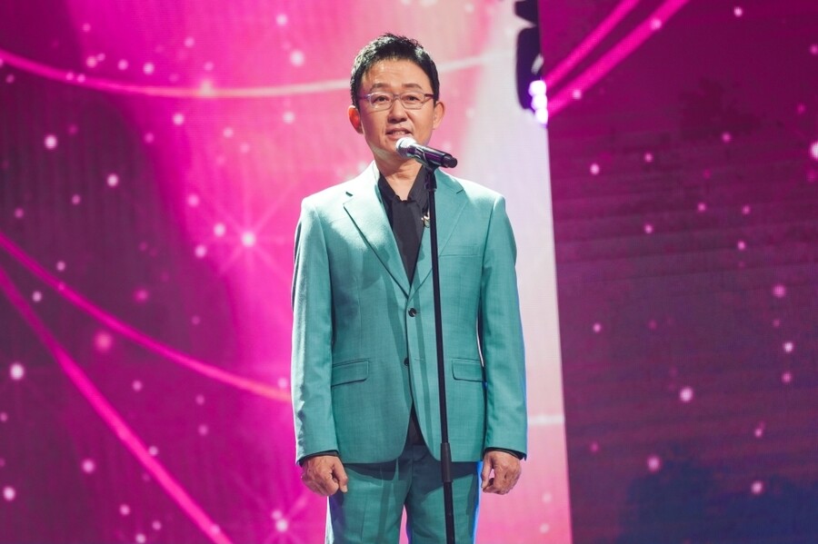 '가요톱텐' 레전드MC 손범수, 32년 만에 마이크 잡았다(''금타는 금요일')