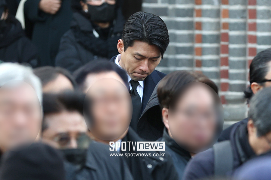 [포토S] 현빈, 깊은 슬픔