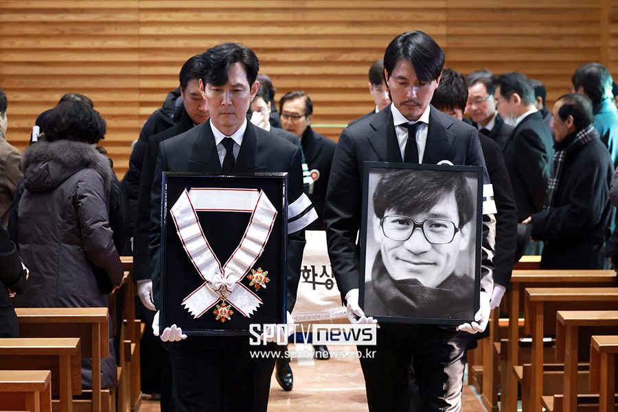 [포토S] 고 안성기 배우 영결식