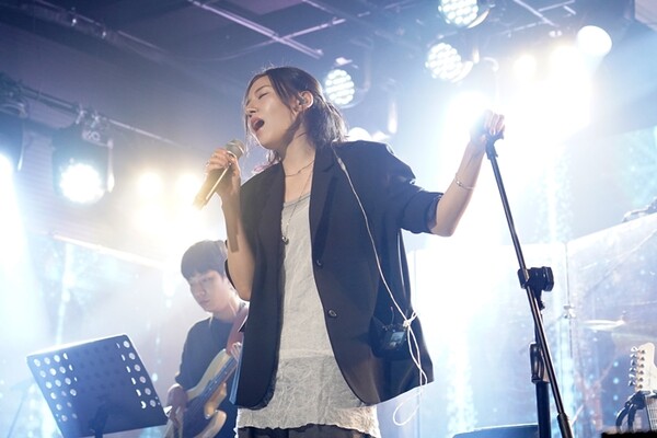 이민정, 새해 기분 좋은 출발…다채로운 매력 담아낸 '일분일초' 마무리