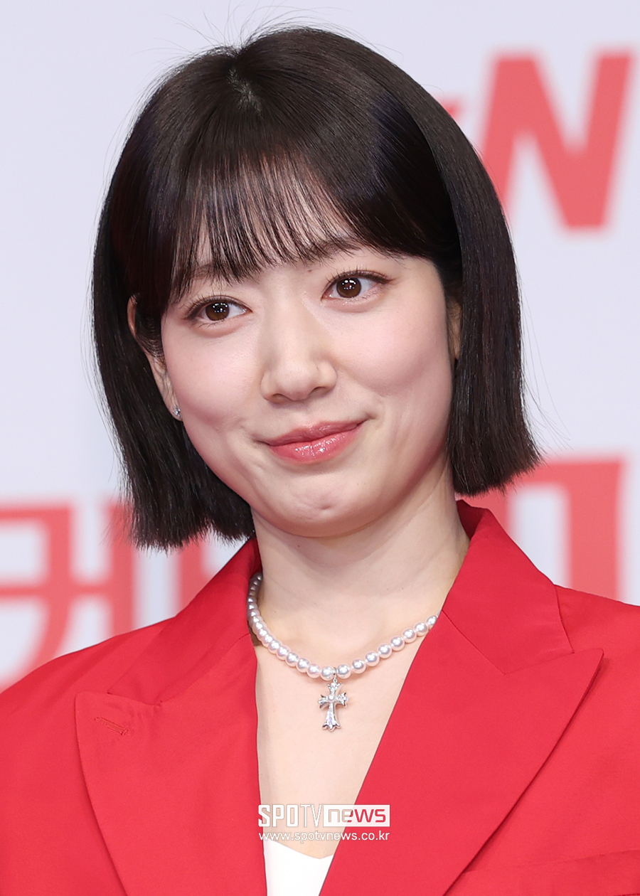 "'태풍상사' 기운 이어가고파"…'미쓰홍', 스무살 된 박신혜의 세기말 감성[종합]