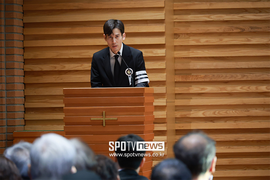 故안성기 장남 안다빈 "父 내 생일까지 함께 보내고 다음 날 떠나"