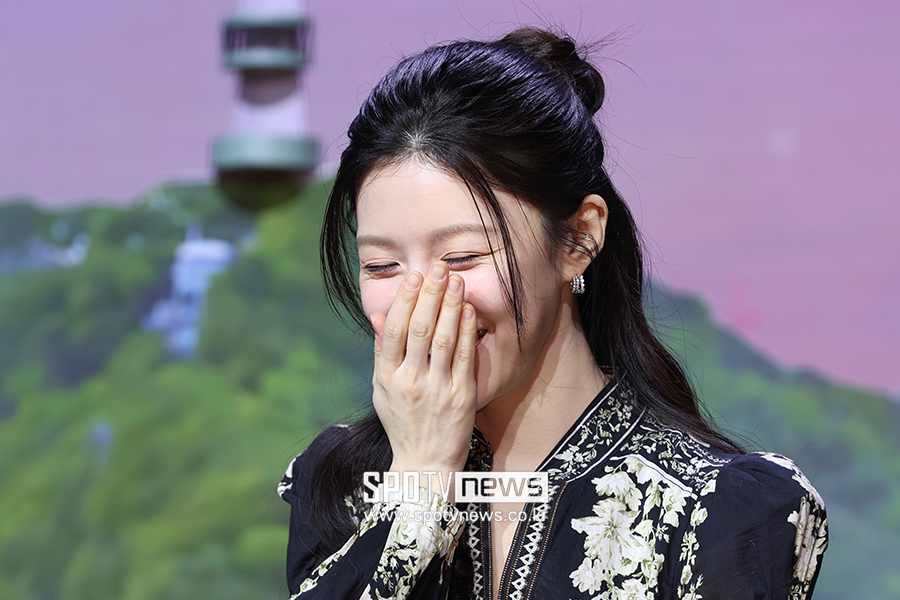 [포토S] 고윤정, '웃는 모습도 사랑스러워'