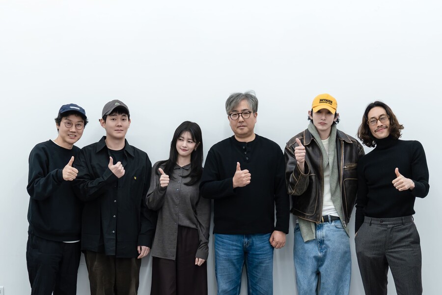 '오겜' 황동혁 감독, 차기작은 넷플릭스 '딜러'…"기획 및 제작자로 참여"[공식]