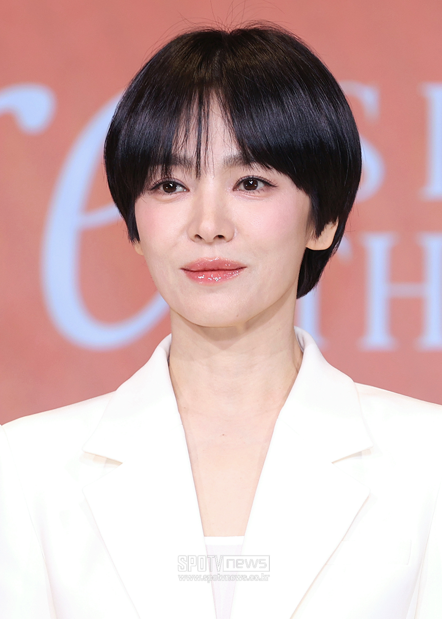 [포토S] 송혜교, 숏컷 변신