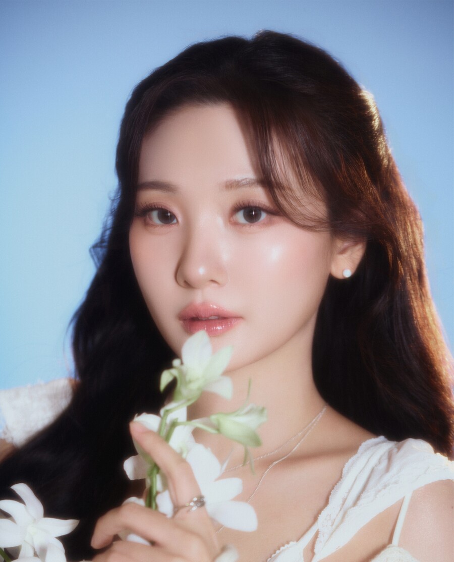 볼빨간사춘기 안지영, 켄버스와 전속계약…폴킴·최다니엘과 한솥밥[공식]
