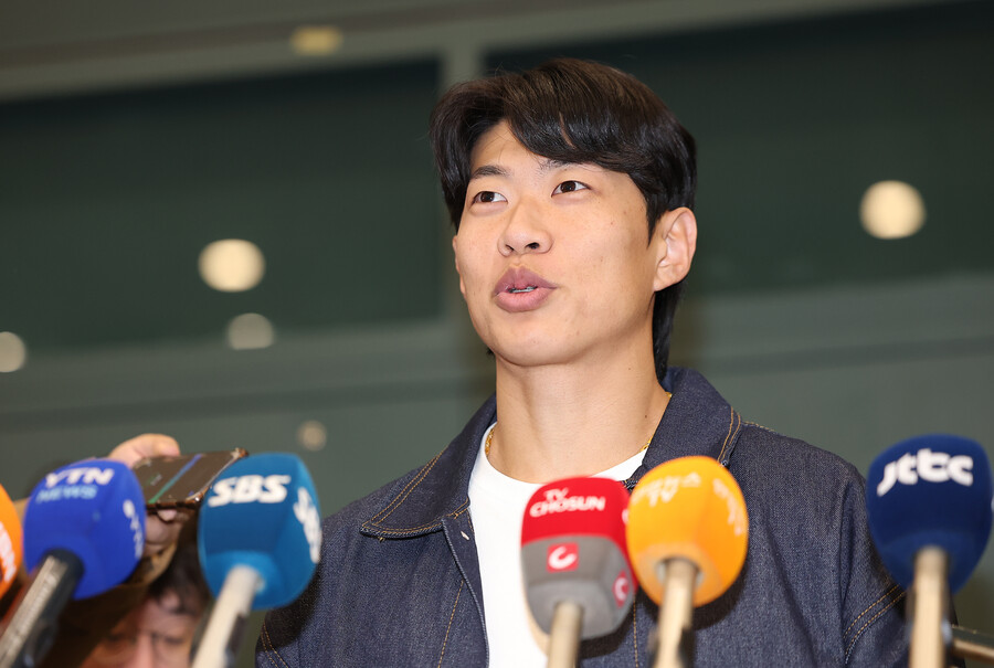 "송성문 옆구리 부상, 달갑지 않은 첫 번째 걸림돌"…ML 첫해인데, WBC 출전도 빨간불
