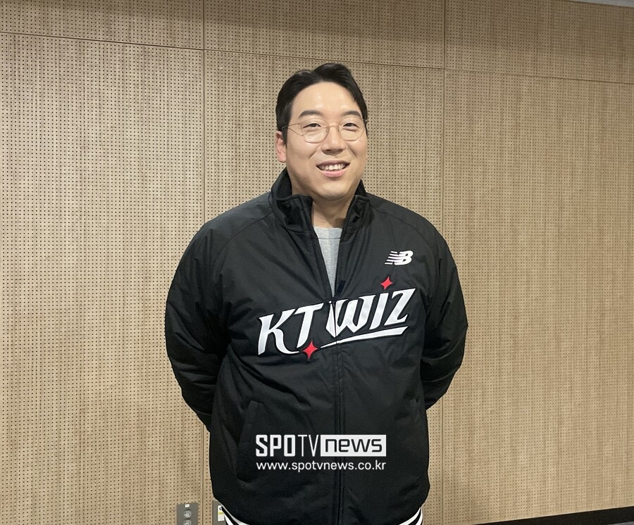▲ KT 위즈로 자유계약 이적한 김현수 ⓒ최원영 기자