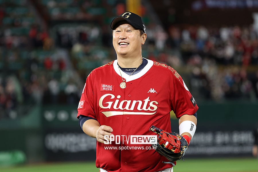 "난 스키장도 안 갔다…야구장 밖에서 다치면 프로 아니야" 이대호 일침 재조명