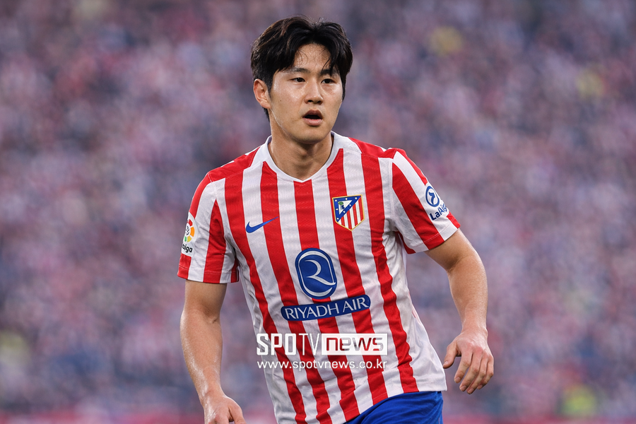 한국 와서 "이강인 영입 루머 인정" → 아틀레티코 688억원 쏜다…PSG 남으려는 이강인 유혹하면 초대박!