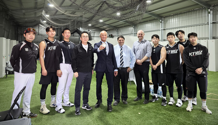 스프링캠프 떠난 KT, 호주 질롱시와 상호 교류·협력 확대한다