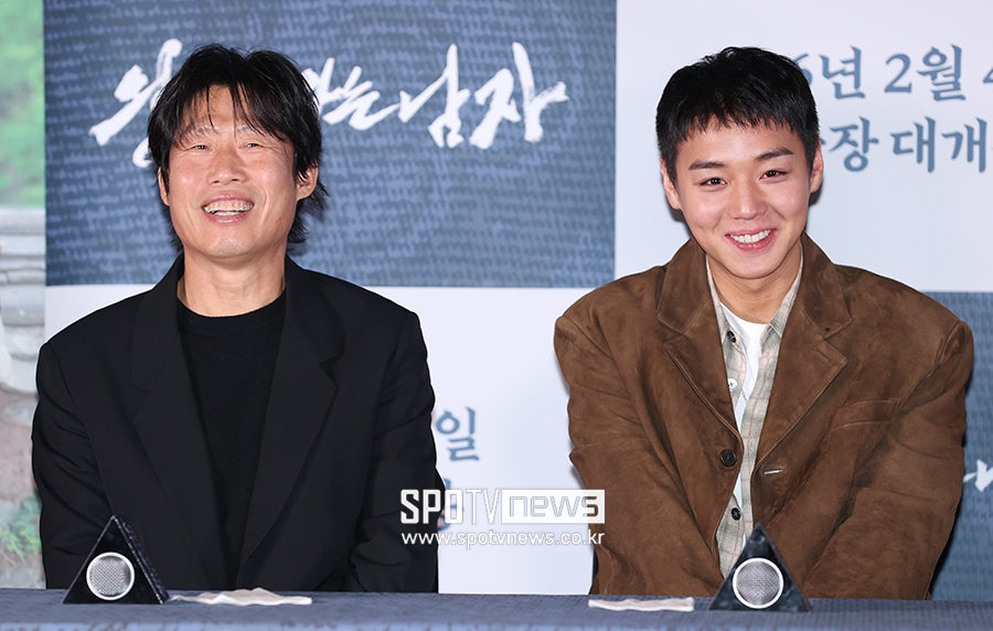 '왕사남' 유해진 "박지훈 눈빛…내 영화에 눈물이 나오더라"