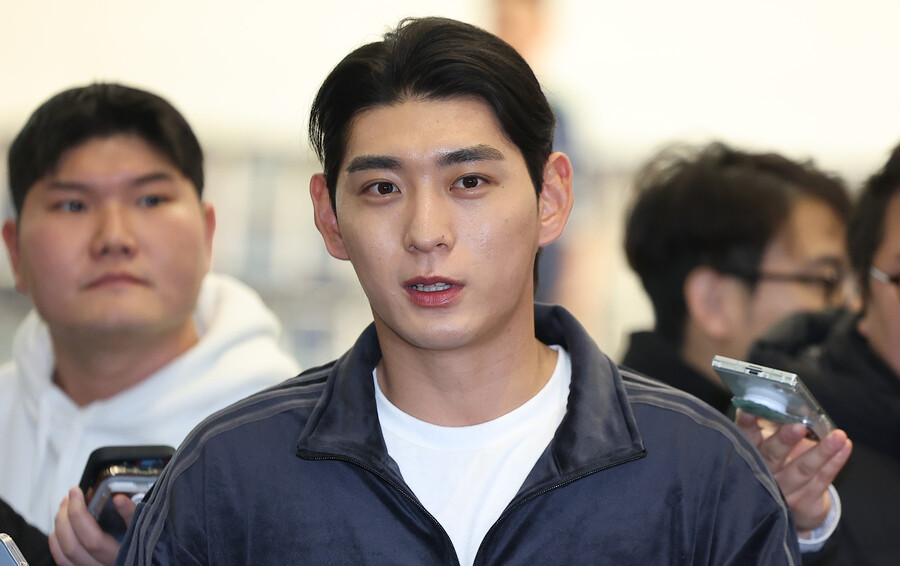충격적이었던 이정후의 구금 소식, 日 언론도 화들짝 놀랐다 "美 정계 거물, LEE 석방 도왔다"