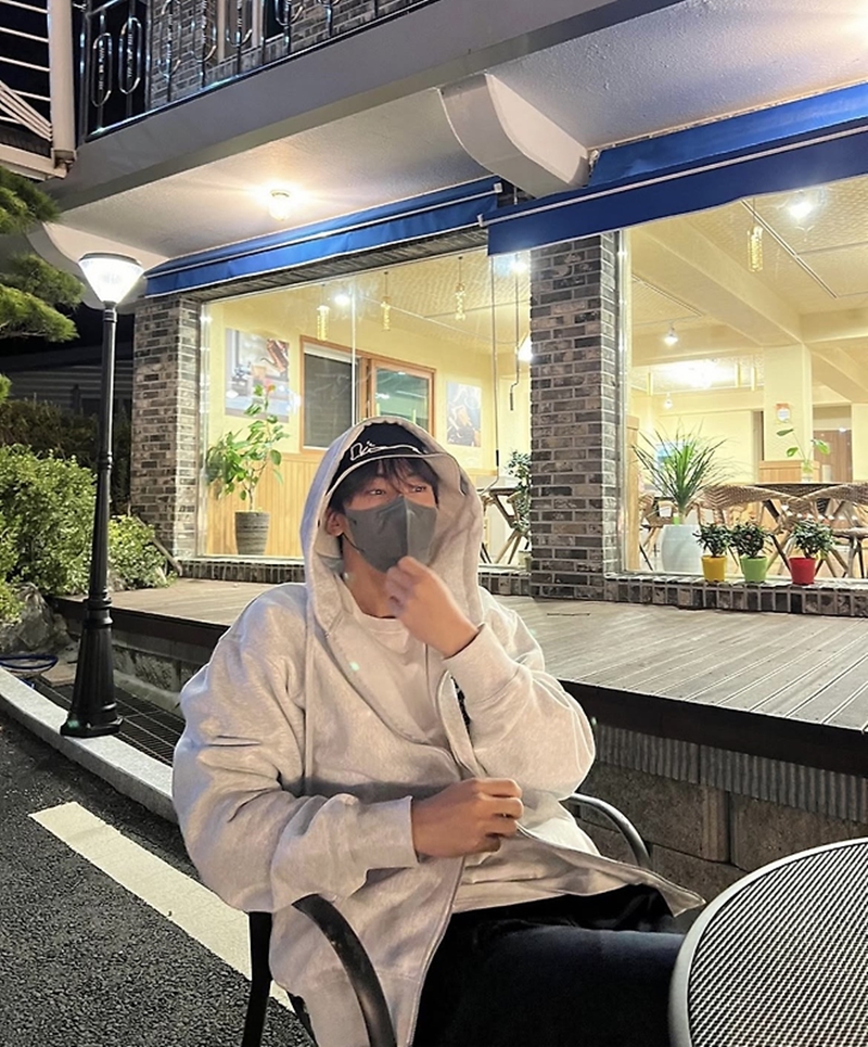 '200억 추징' 차은우, 母 명의 페이퍼컴퍼니 지목 장어집 인증샷 나왔다[이슈S]