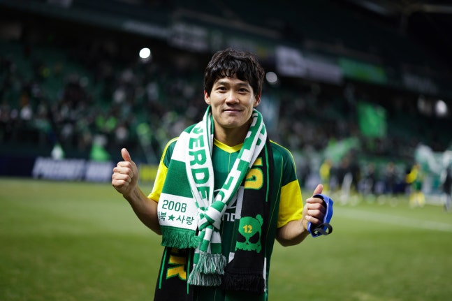 "주인공 되지 마라"…510경기·우승 14회 '전북 레전드' 최철순, 원클럽맨 롱런 비결 공개→"내가 아닌 공격수 호흡에 맞춰온 20년"