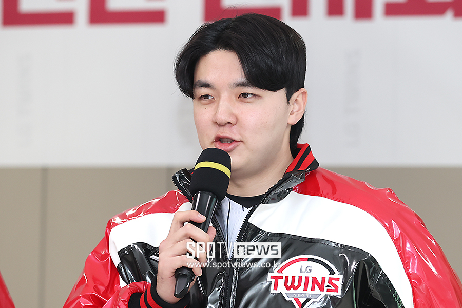 'LG라서 10승' 감독 채찍 통했나…"내 자리 없다는 것 잘 알고 있다"