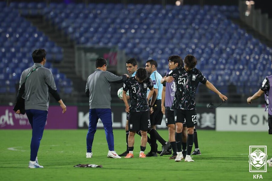 [U-23 아시안컵 REVIEW] '한국 32-5 베트남' 충격 결말...이민성 이끄는 韓 U-23 대표팀, 김상식 지휘하는 베트남에 승부차기 6-7 패